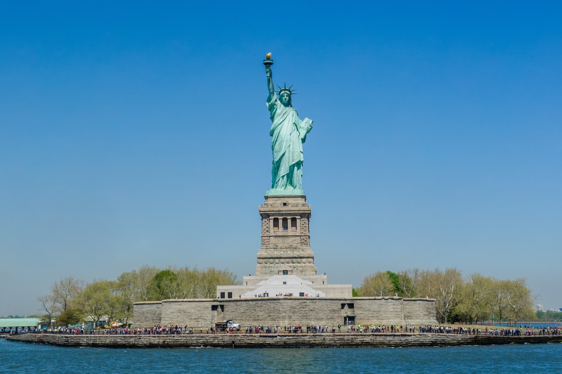 Circle Line "Best of NYC" Sightseeing Cruise (2.5 hours): Reserved Straight-to-Board Ticket - تصویر 9