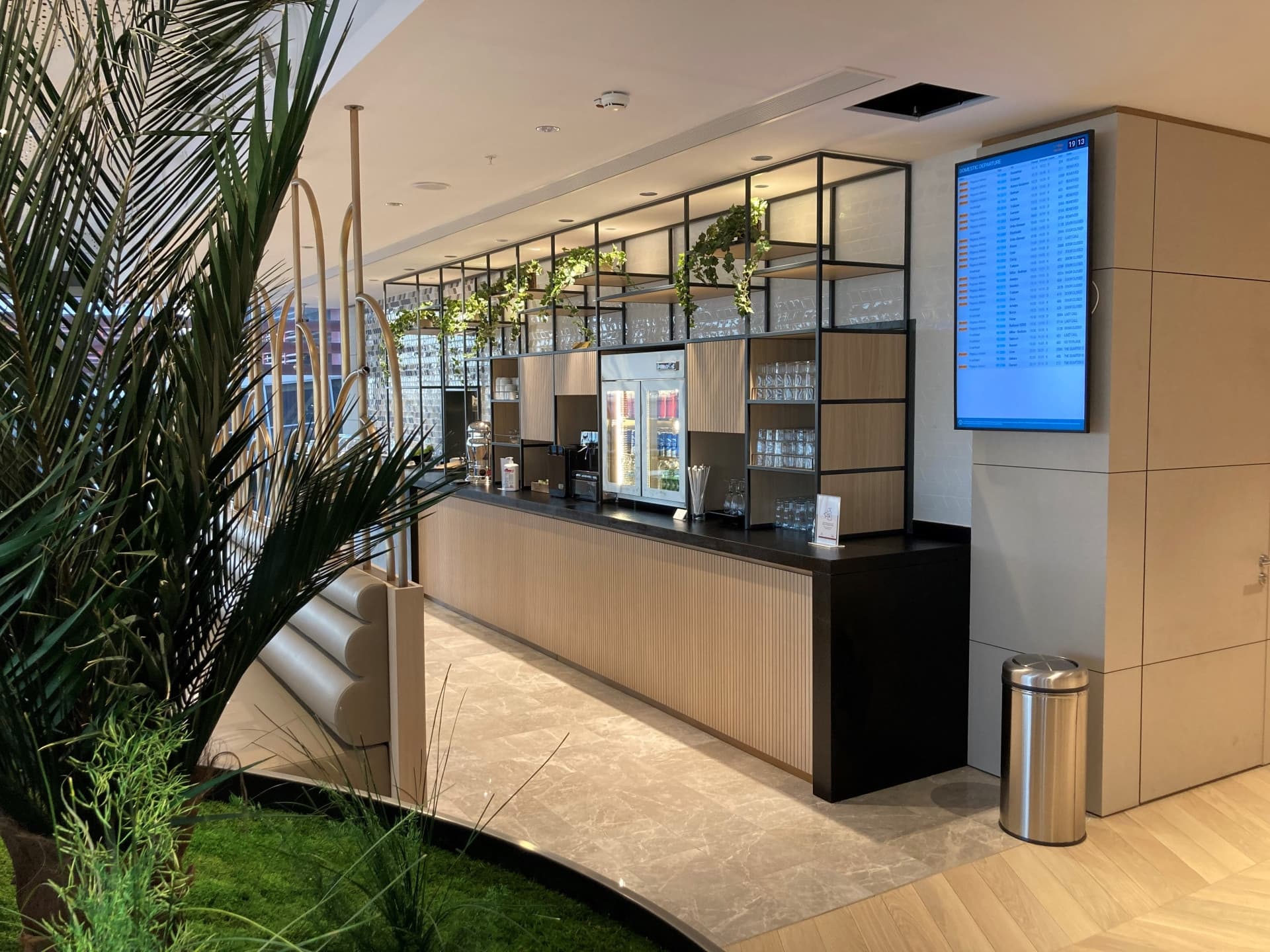 Plaza Premium Lounge - Istanbul Sabiha Gokcen International Airport - تصویر 10