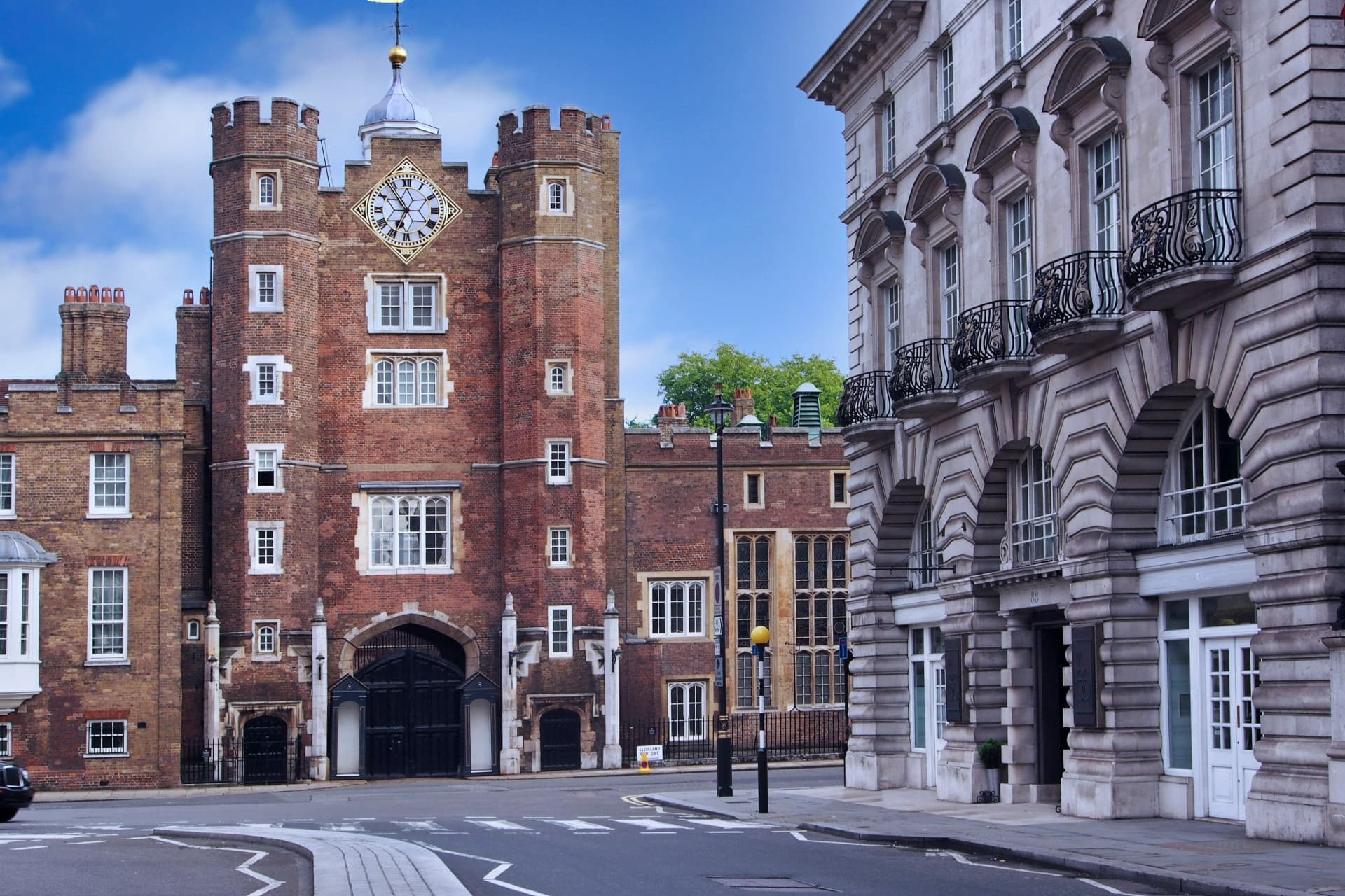 Central London Half-Day Guided Walking Tour - تصویر 11