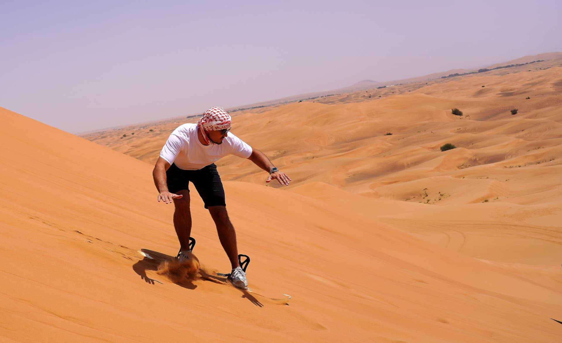 Dubai Red Dunes Desert Safari Tour with Camel Ride and Buffet Dinner at Al Khayma Camp - تصویر 6