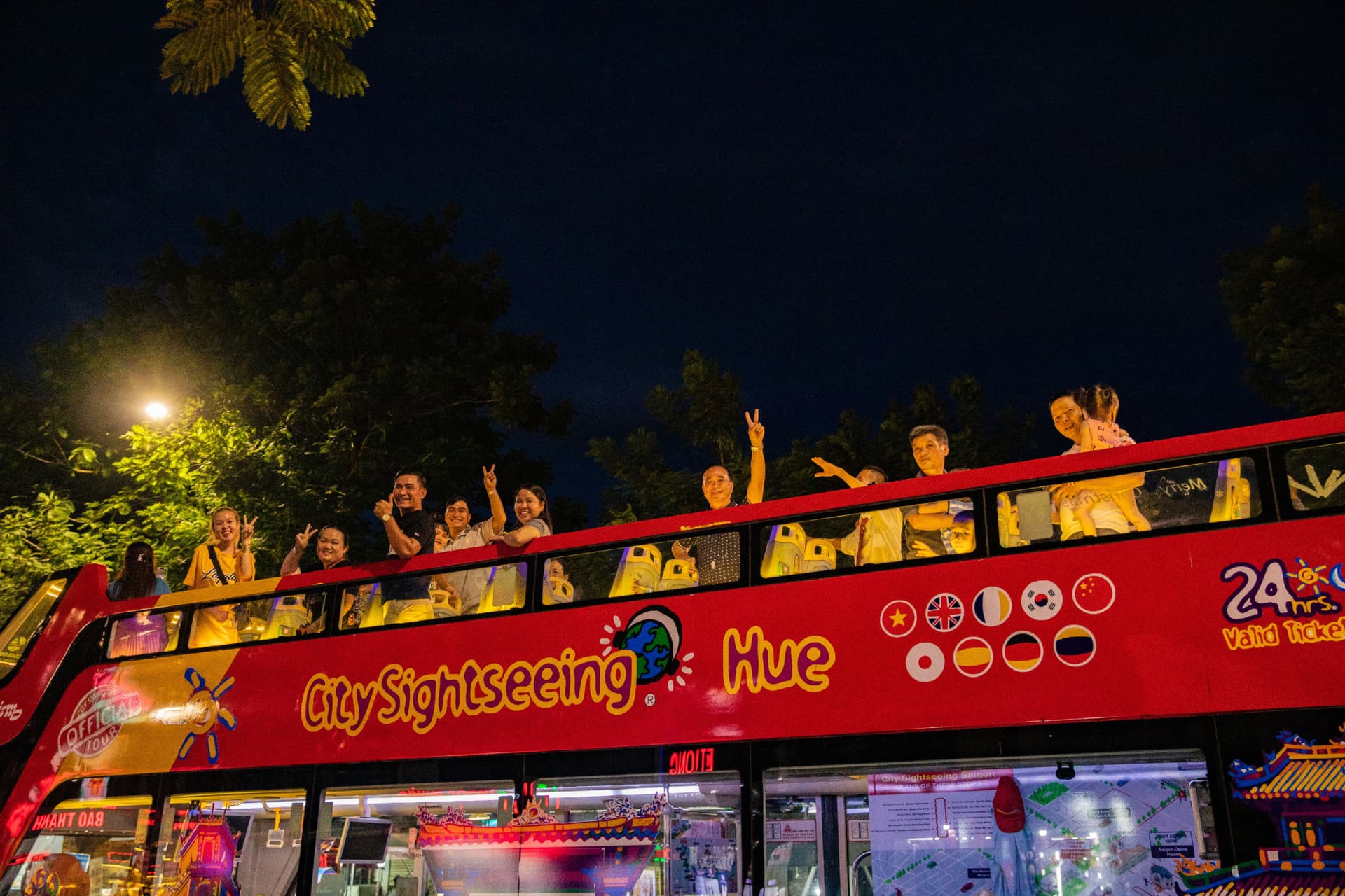 City Sightseeing Hue Hop-on Hop-off Bus Tour - تصویر 8