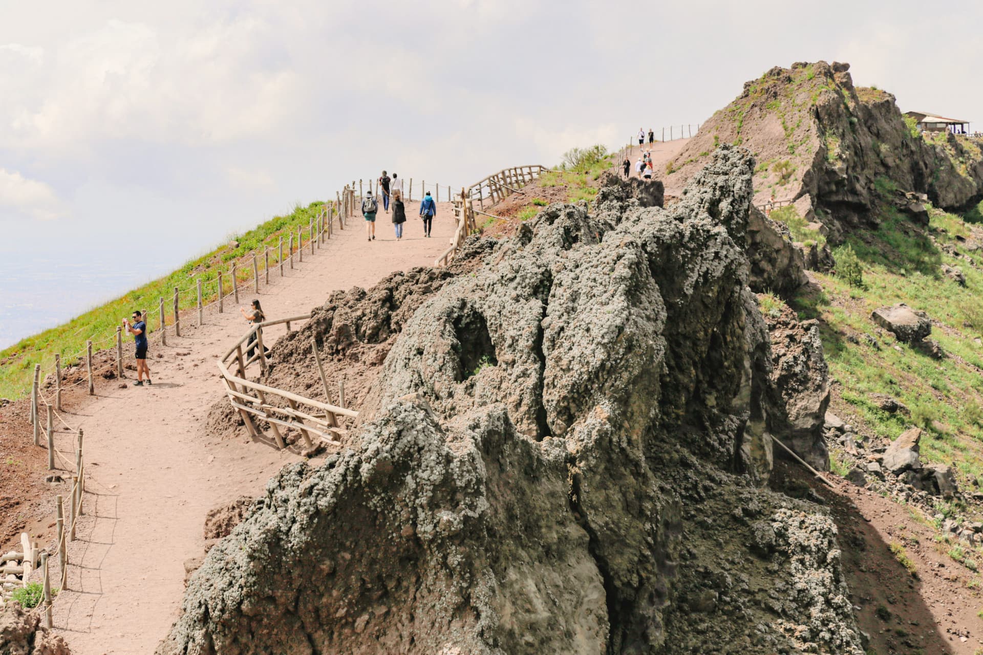Tour of Pompeii & Mt. Vesuvius with Priority Access from Sorrento - تصویر 11