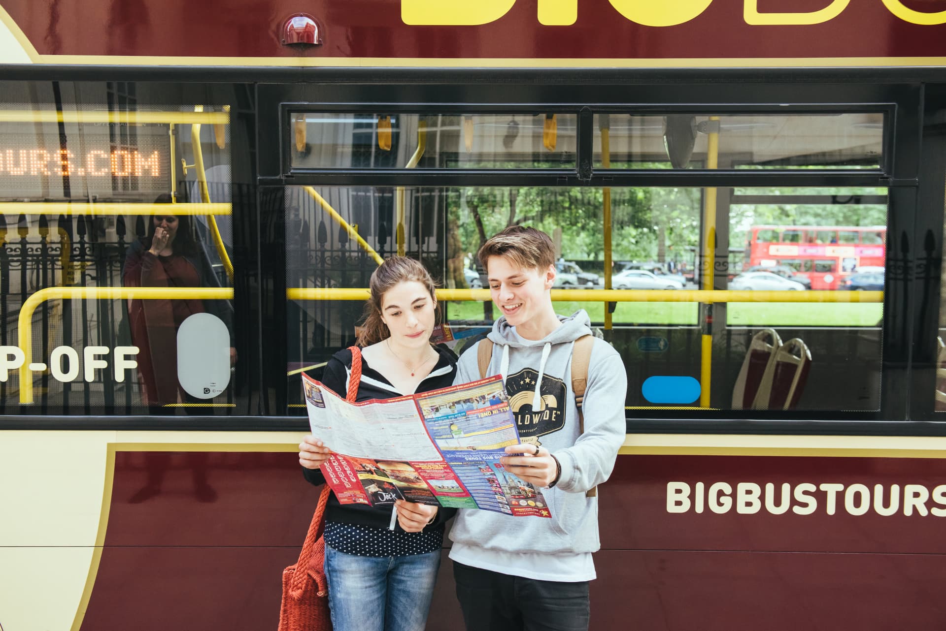 Big Bus London Hop-on Hop-off Bus Tour - تصویر 11