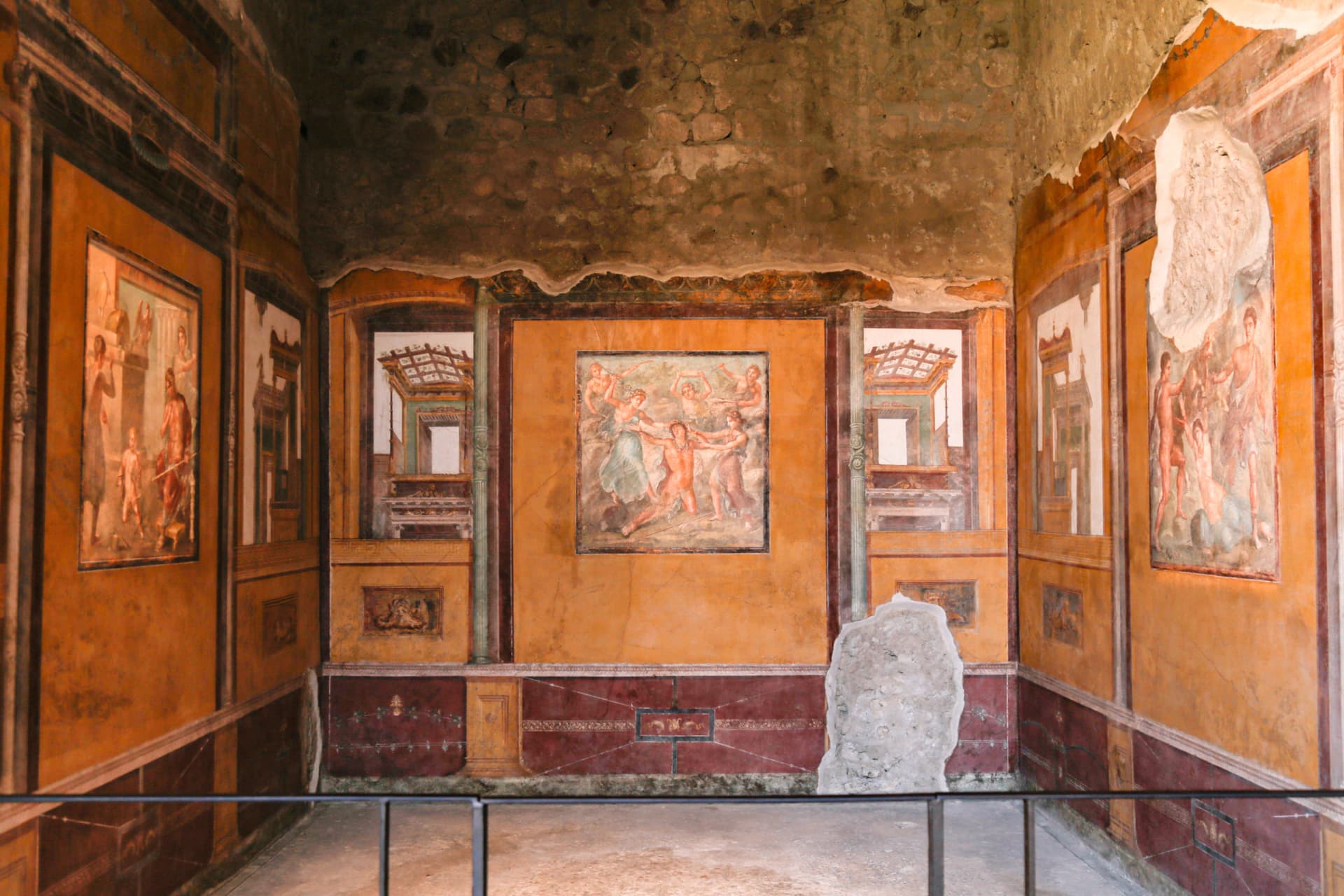 Tour of Pompeii & Mt. Vesuvius with Priority Access from Sorrento - تصویر 9