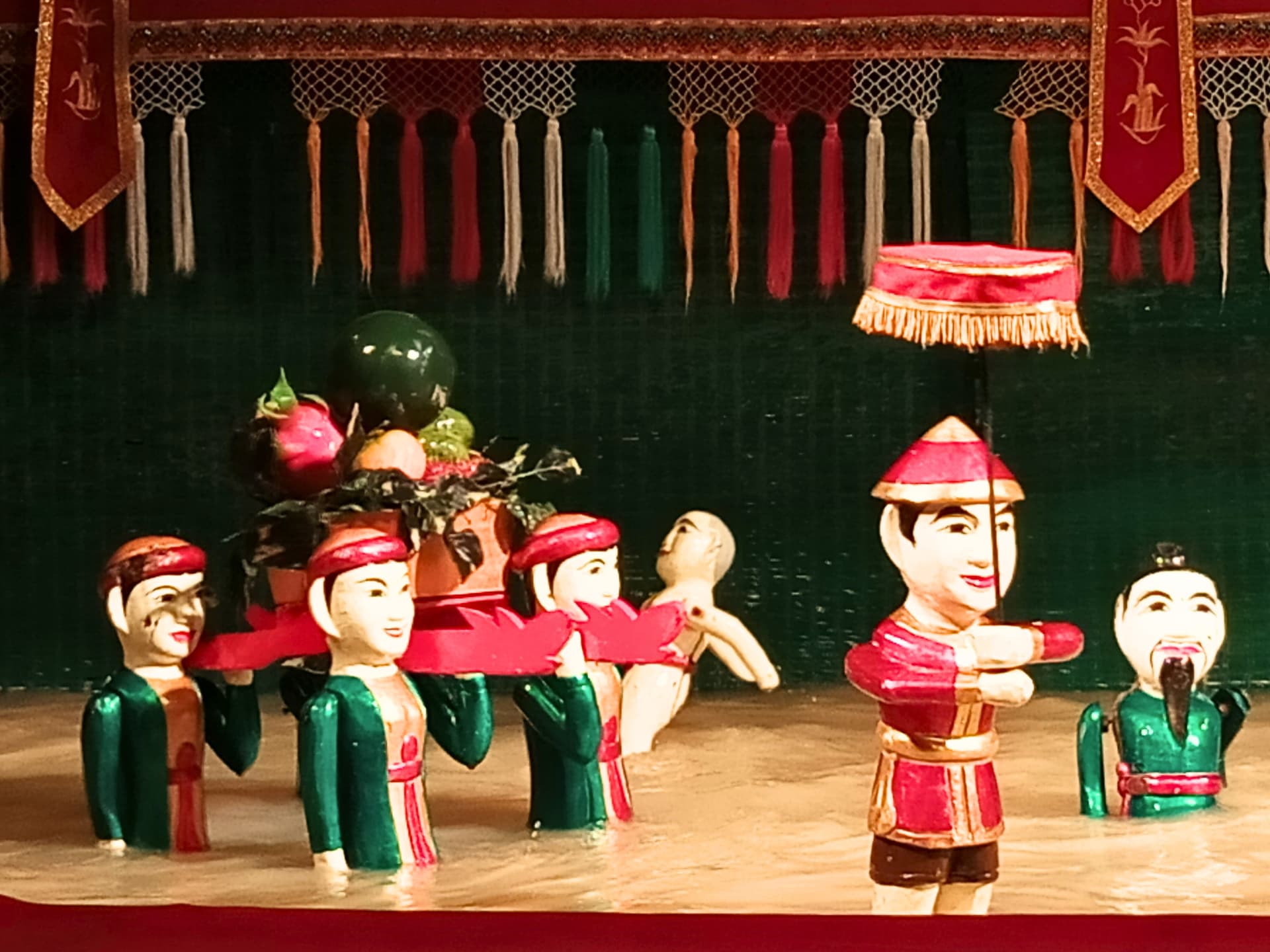 Golden Dragon Water Puppet Show - تصویر 9