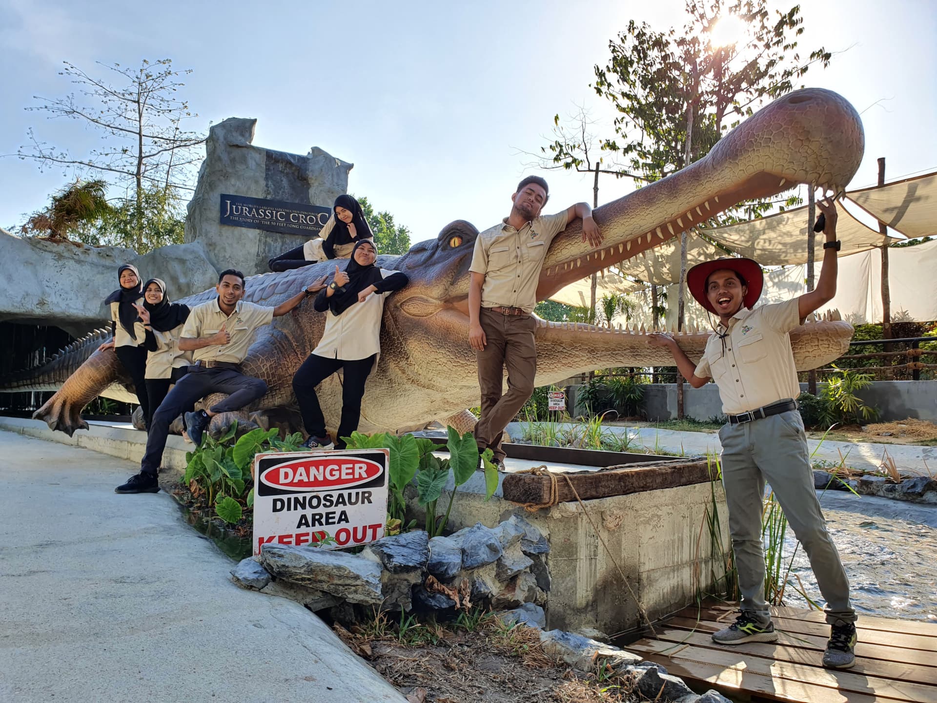 COMBO: Underwater World Langkawi + Crocodile Adventureland - تصویر 2
