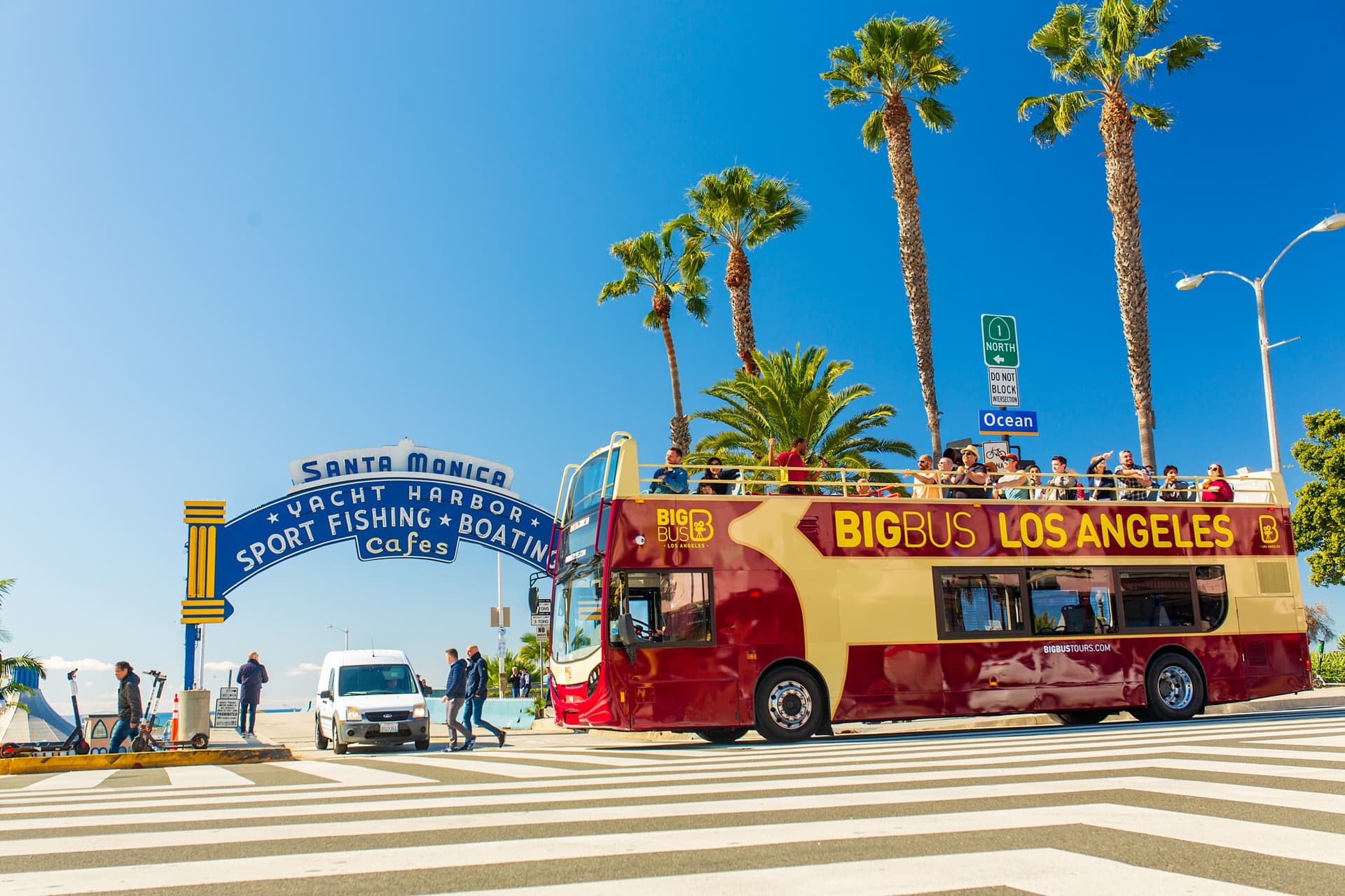 Big Bus Los Angeles Hop-on Hop-off Bus Tour - تصویر 2