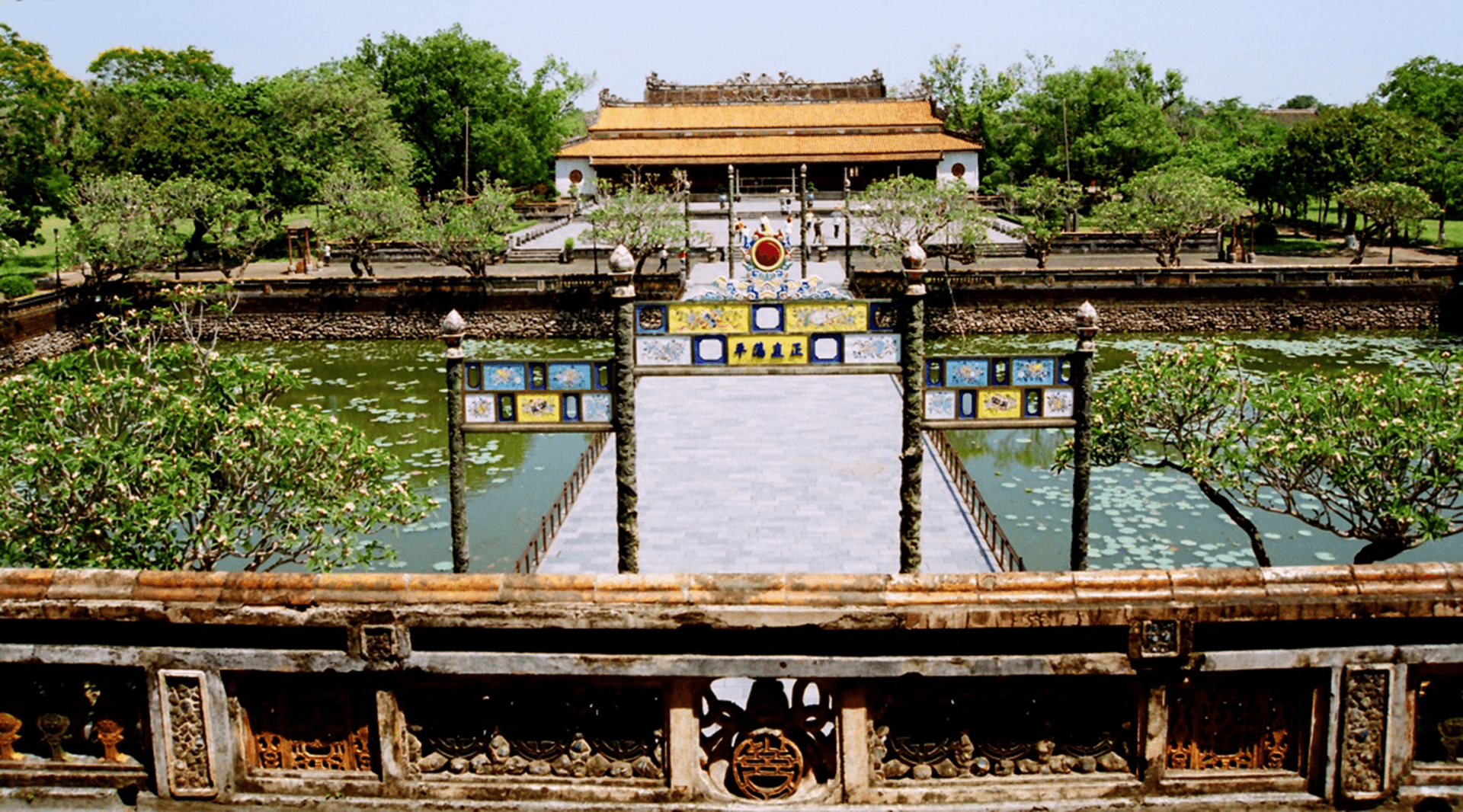 Hue City Tour from Da Nang - تصویر 8