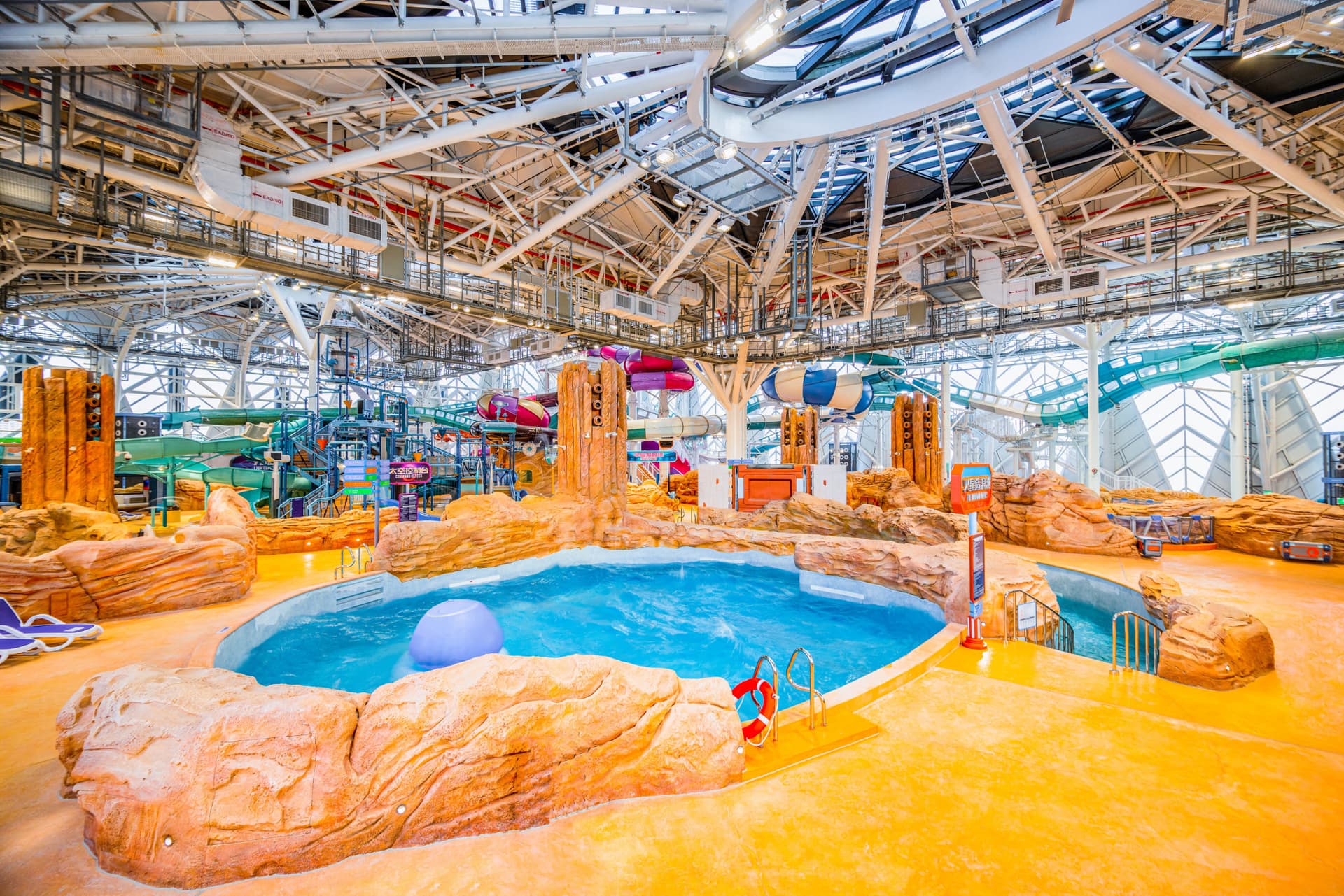 Studio City Water Park - تصویر 18