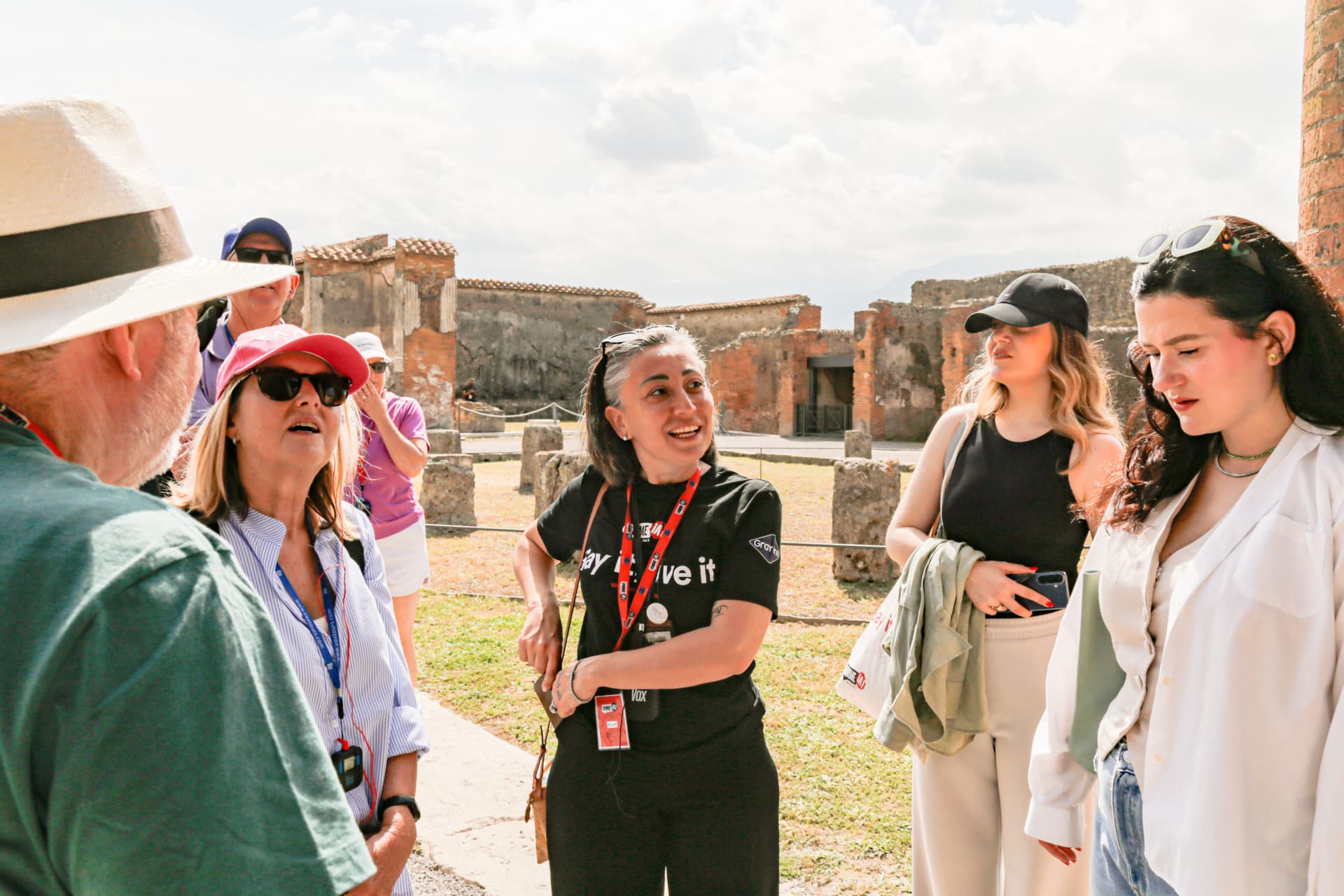 Tour of Pompeii: Guided Walk with Priority Access - تصویر 2