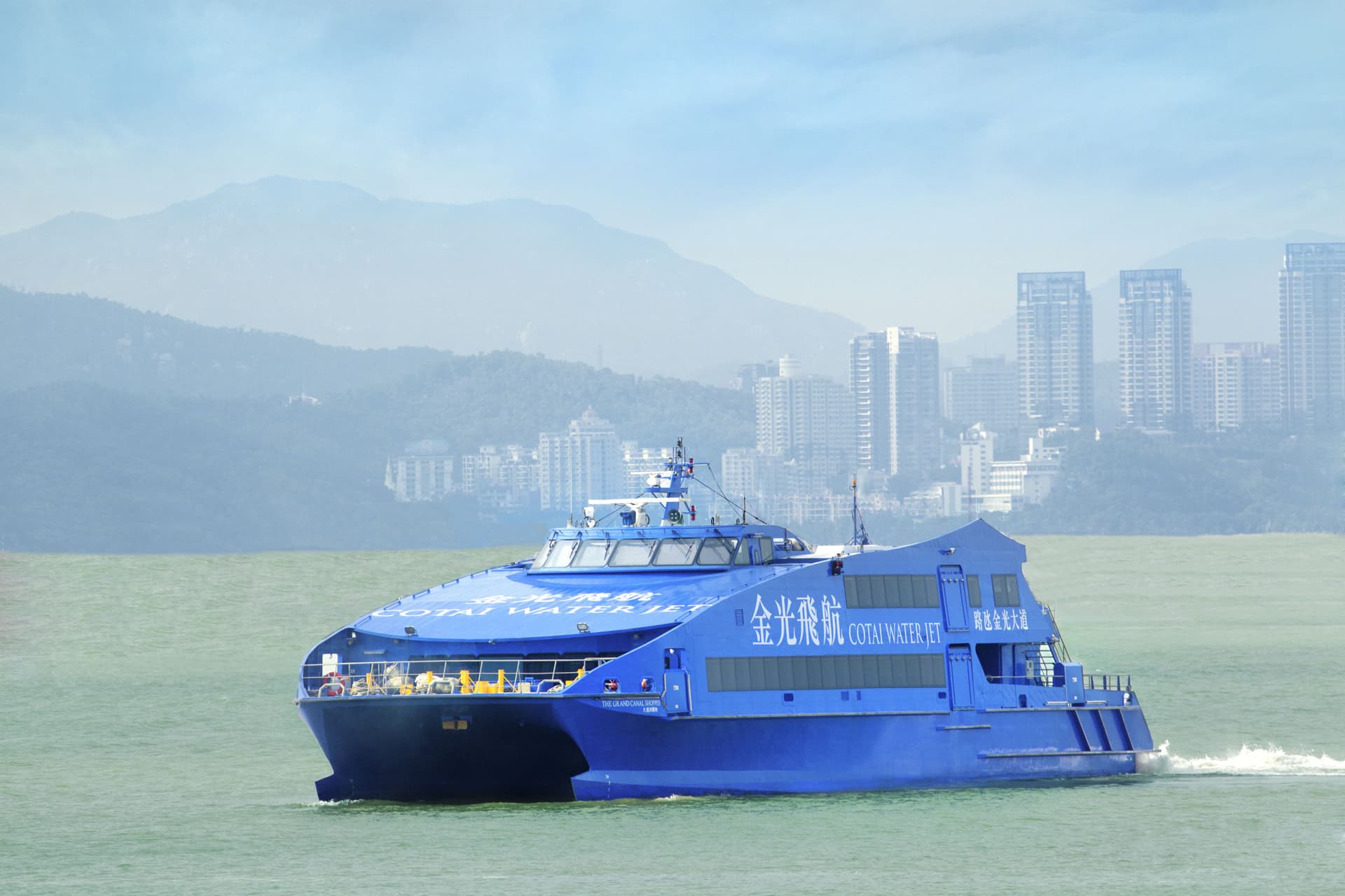 COMBO: Cotai Water Jet Ferry + Macau Tower Observation Deck - تصویر 2