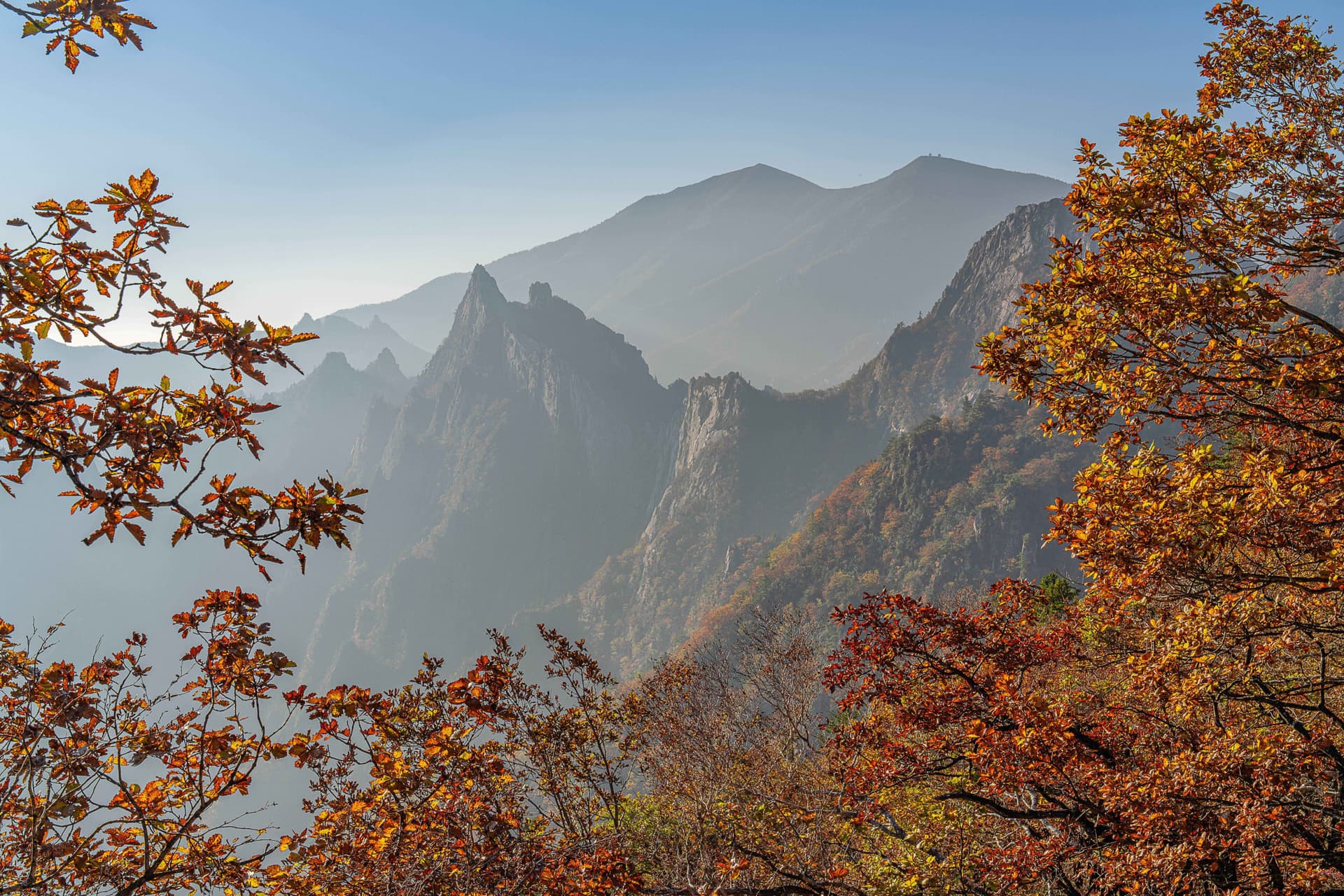 Mt. Seorak National Park Autumn Foliage One Day Tour from Seoul - تصویر 10