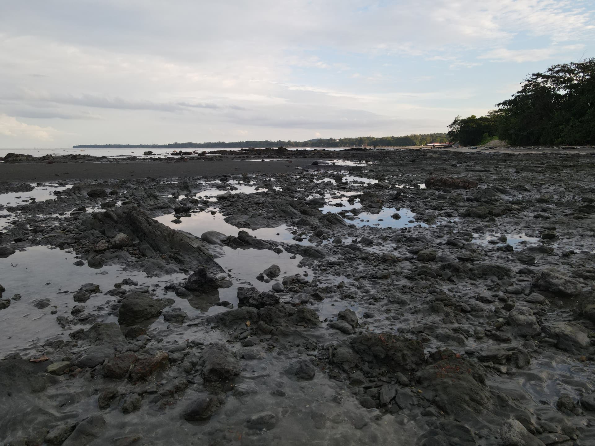 Desaru Beach and Tide Pool Walk - تصویر 16