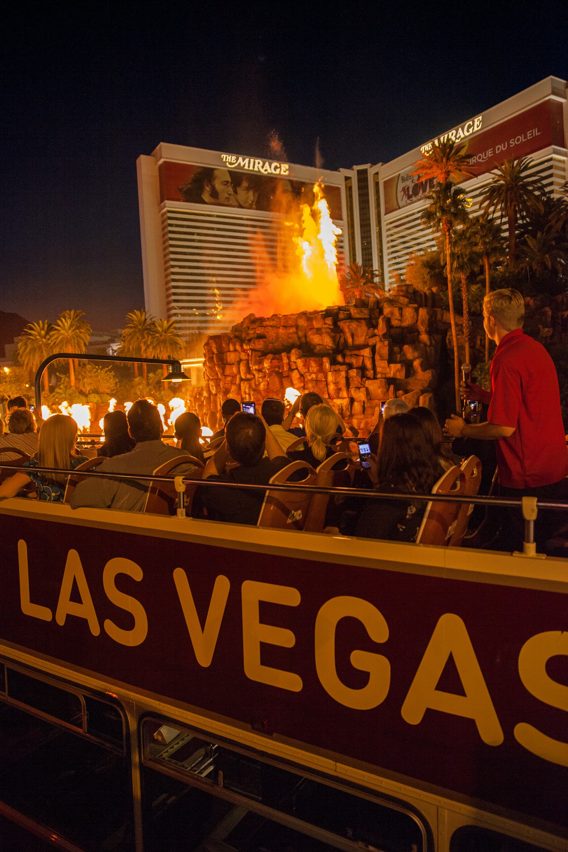 Big Bus Las Vegas Hop-on Hop-off Bus Tour - تصویر 23
