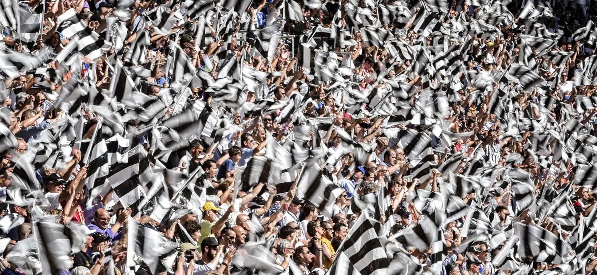 Italian Serie A Football  - Juventus FC Match Ticket at Allianz Stadium - تصویر 3