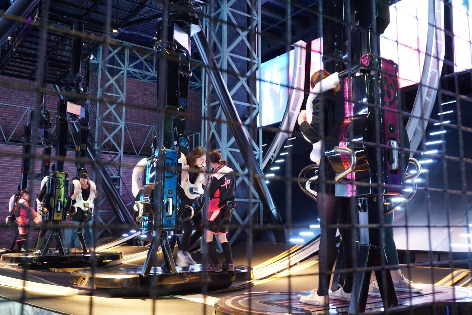 Tokyo Joypolis Indoor Amusement Park - تصویر 4