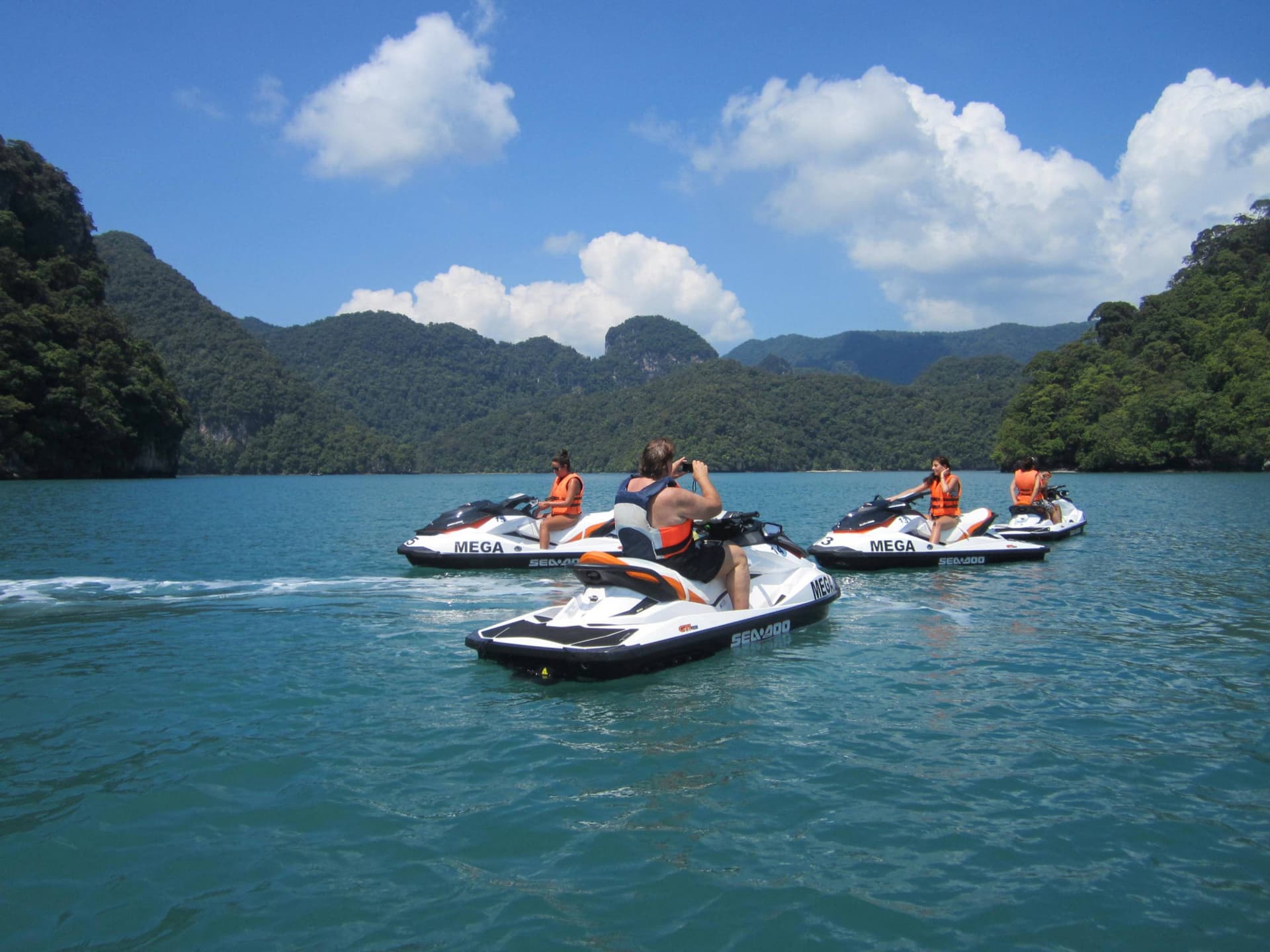Langkawi Dayang Bunting Island Tour by Jet Ski with Mega Water Sports - تصویر 13