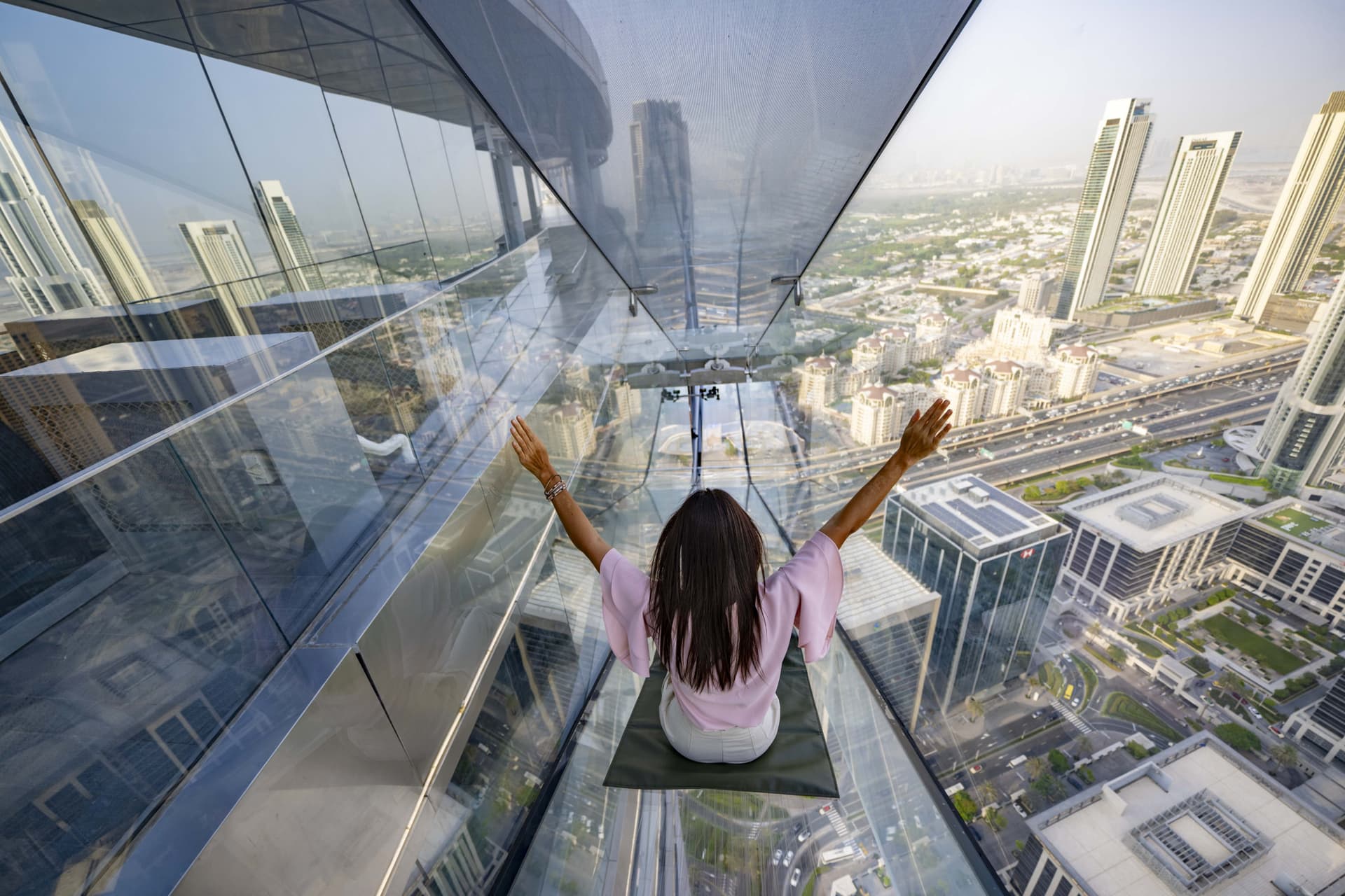 Sky Views Dubai Ticket - تصویر 4