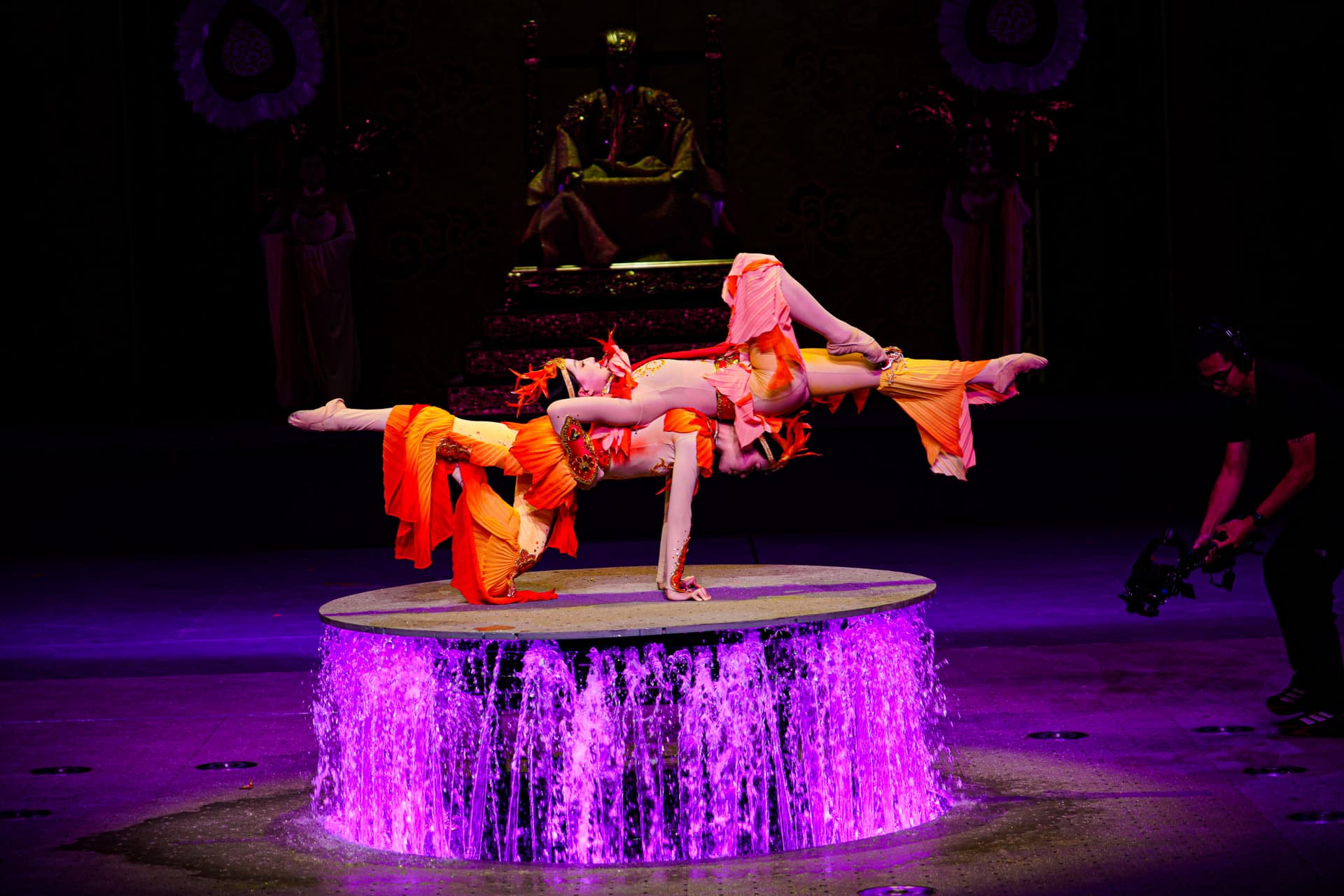 The Grand Epic of Vietnam (Đất Nước Thiên Hùng Ca) Show Ticket - تصویر 7
