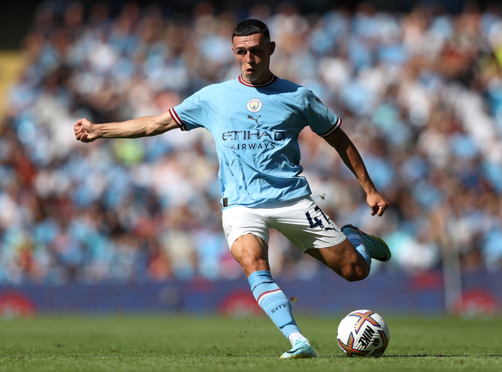 Premier League Football - Manchester City FC Match Ticket at Etihad Stadium - تصویر 3
