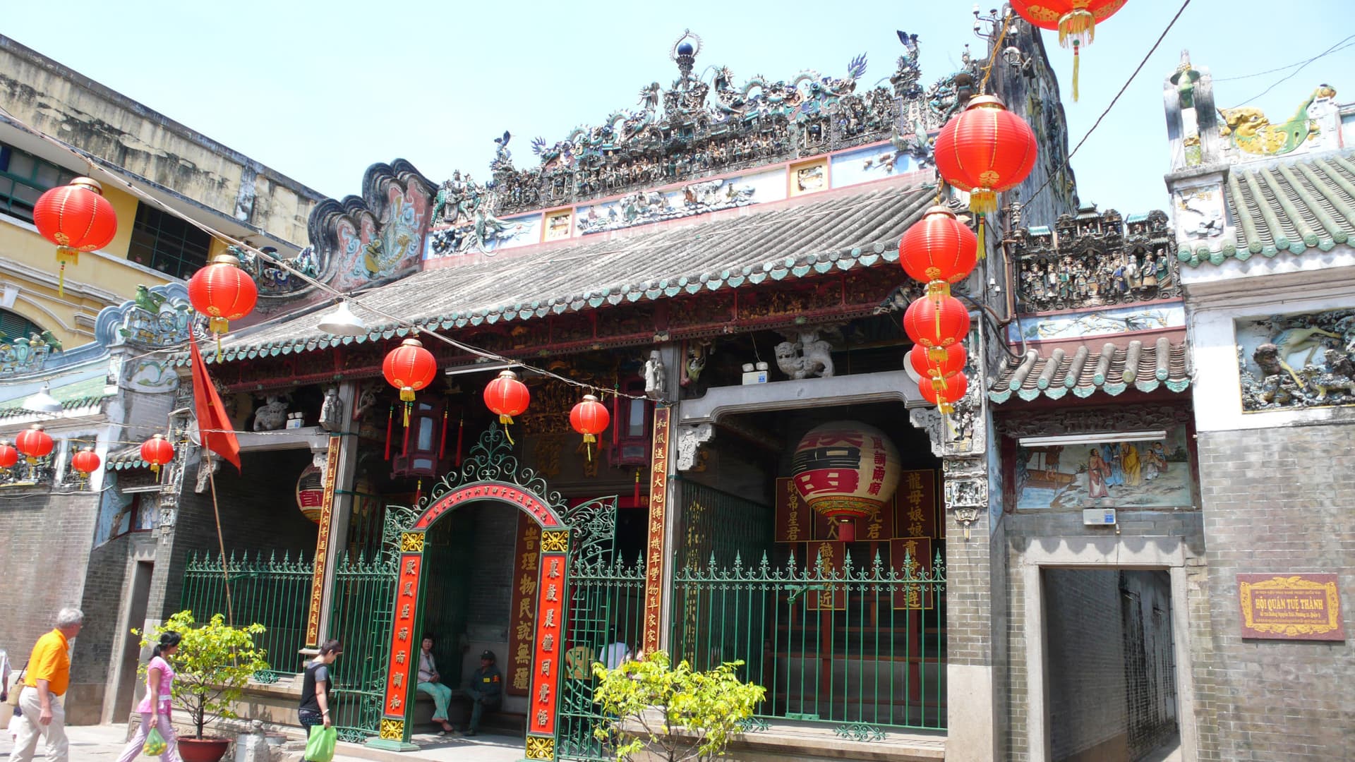 Ho Chi Minh Half-Day City Tour: Independence Palace, Notre Dame Cathedral, Thien Hau Pagoda - تصویر 7
