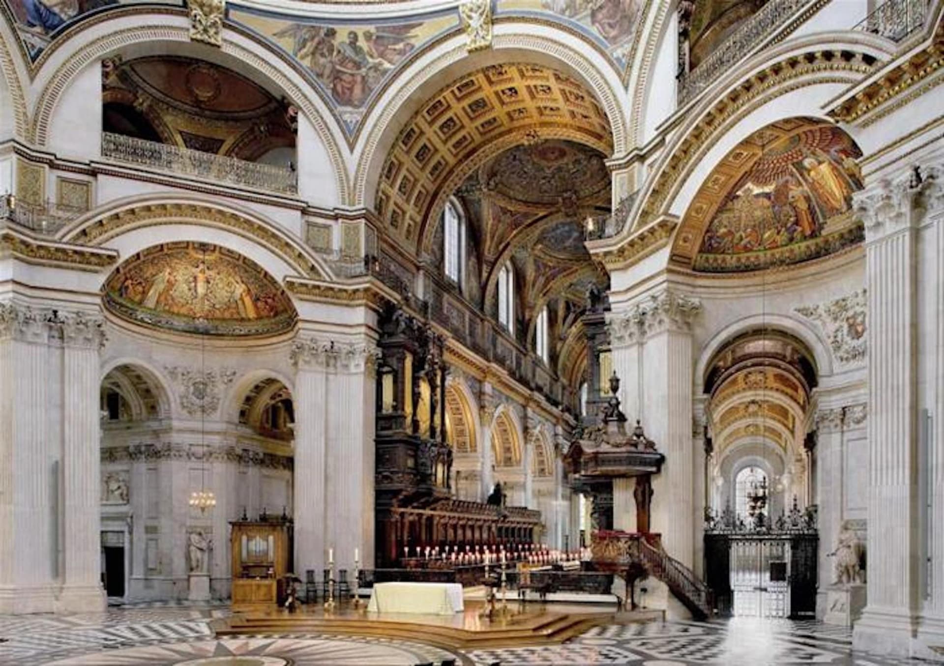 St. Paul's Cathedral, Changing of the Guard, and London Sightseeing Tour - تصویر اصلی