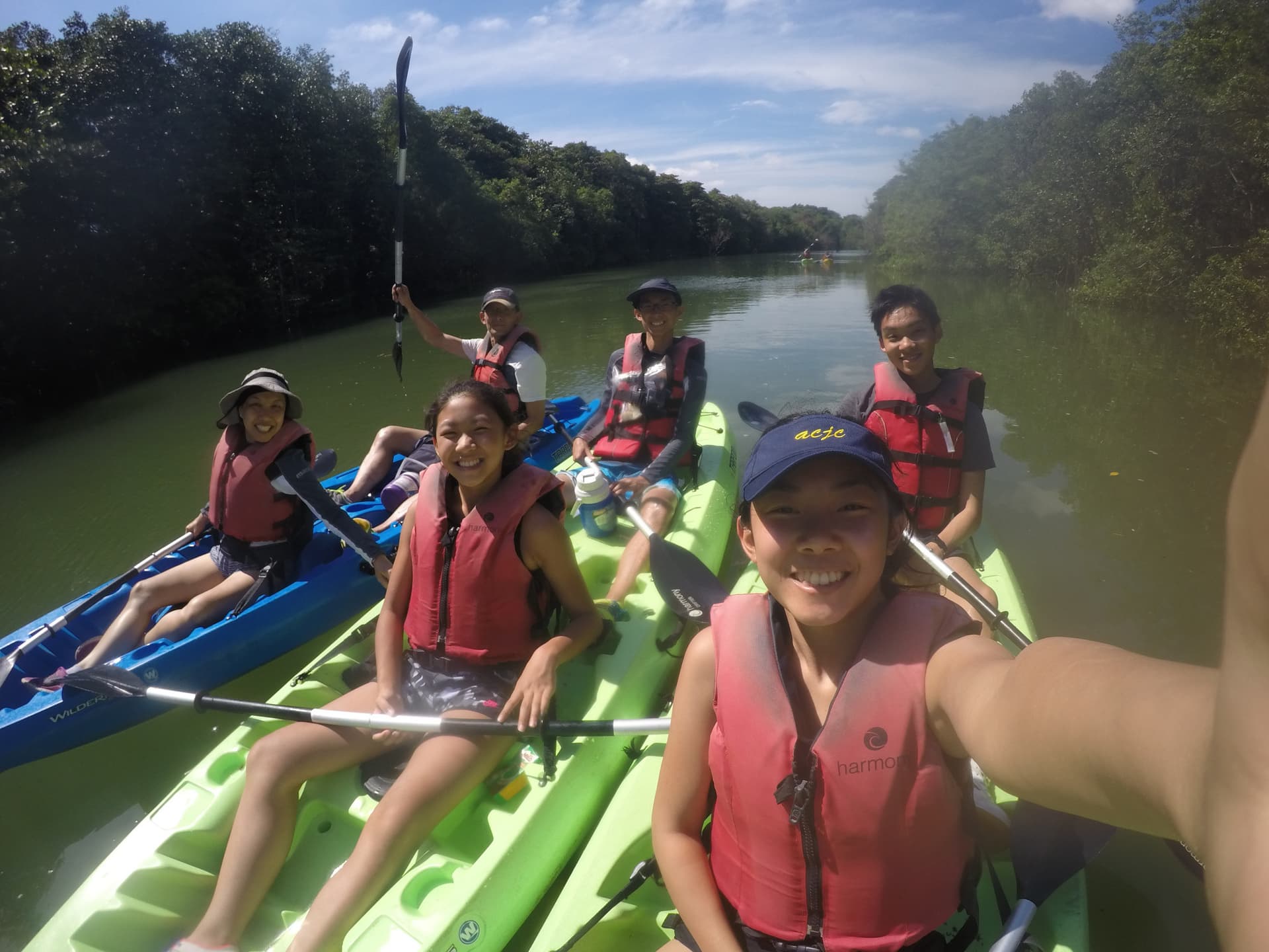 Kayaking at Ketam Island - تصویر 10