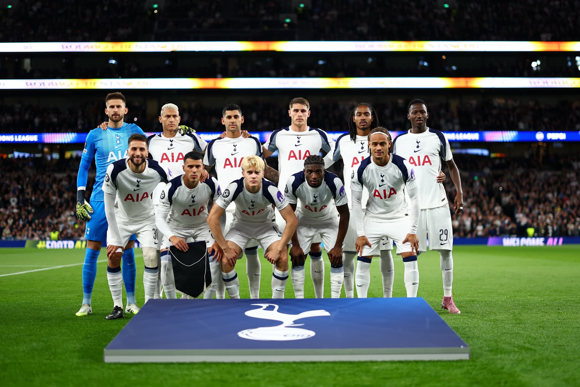 Premier League Football - Tottenham Hotspur FC Match Ticket at Tottenham Hotspur Stadium - تصویر 18