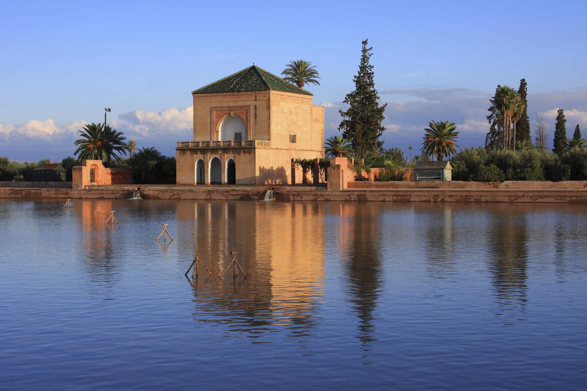 Marrakech Monuments Tour: Koutoubia Mosque, El Bahia Palace, Saadian Tombs - تصویر اصلی